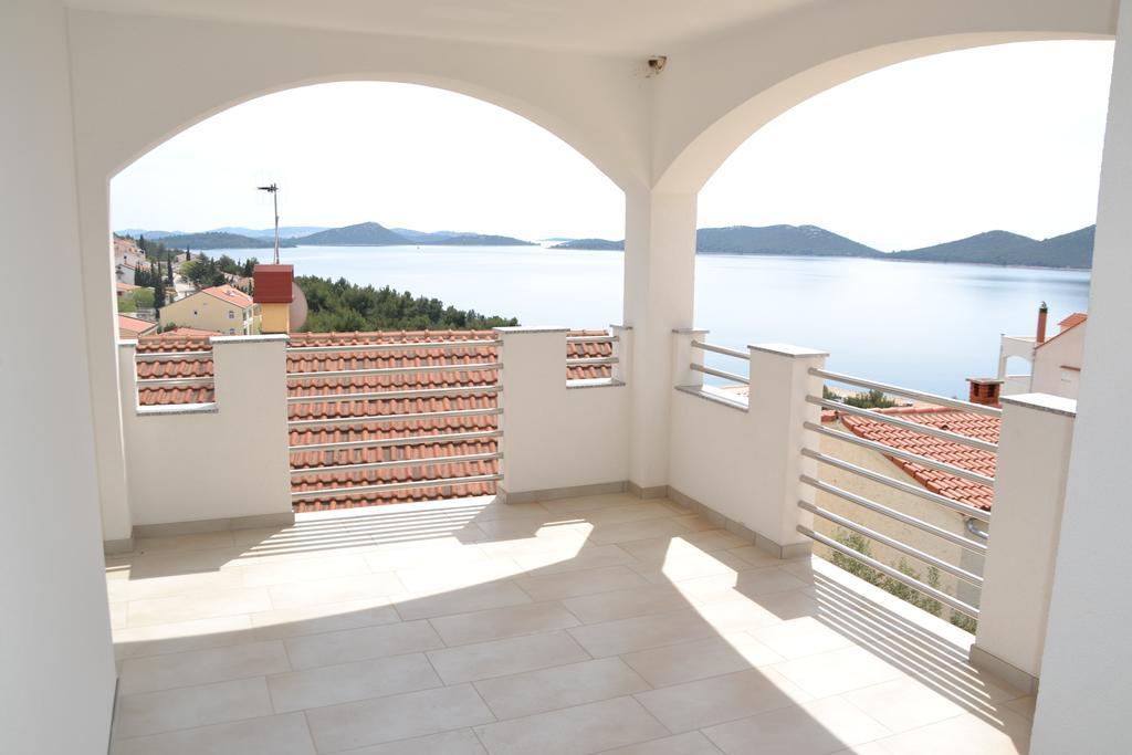 House With Sea View Apartman Drage Kültér fotó
